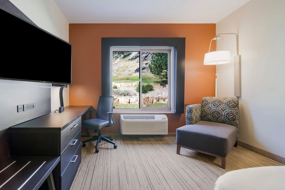 Standard Room, 1 King Bed, Accessible (Communications)