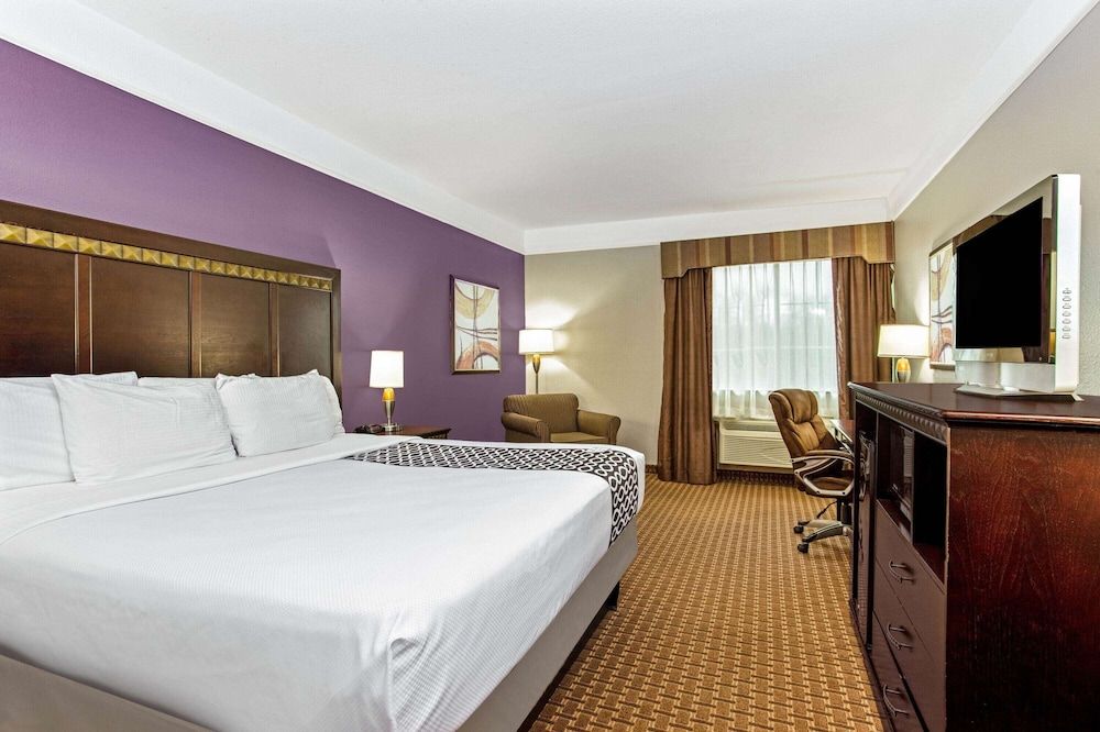 Room, 1 King Bed, Non Smoking