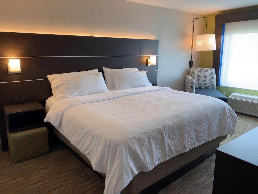 Suite, 1 King Bed