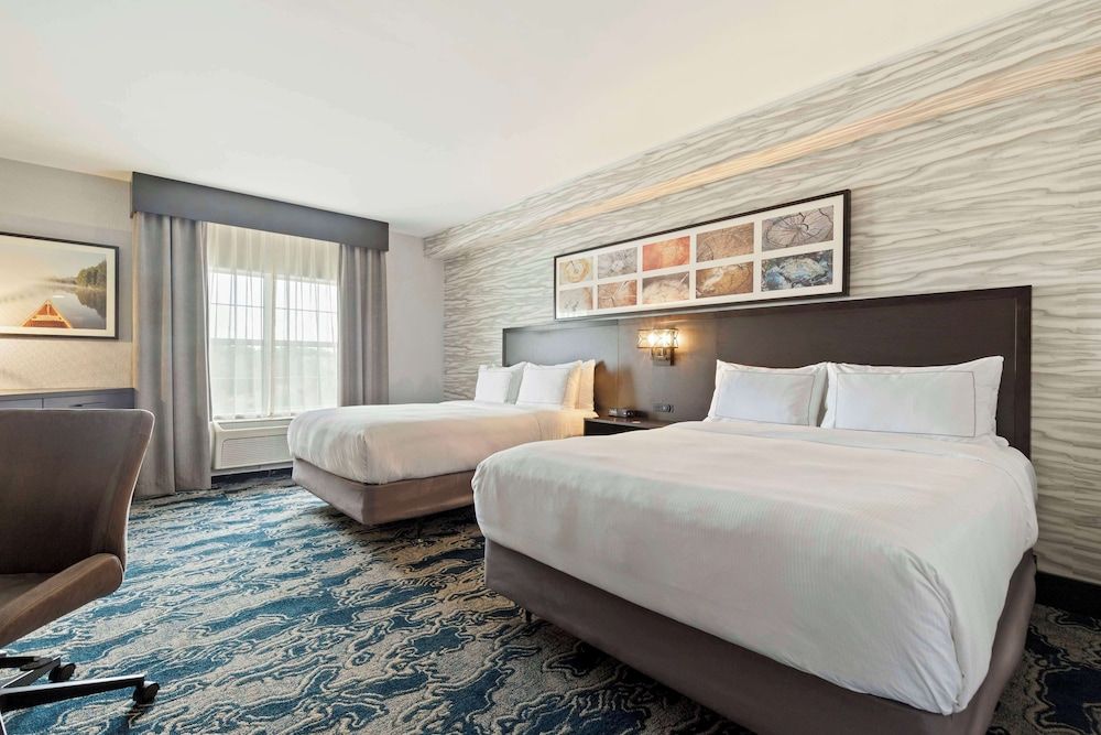 Room, 2 Queen Beds, Golf View