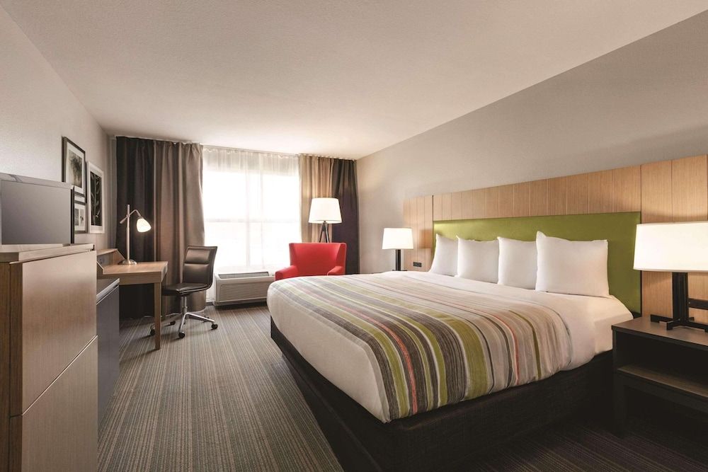 Room, 1 King Bed, Non Smoking