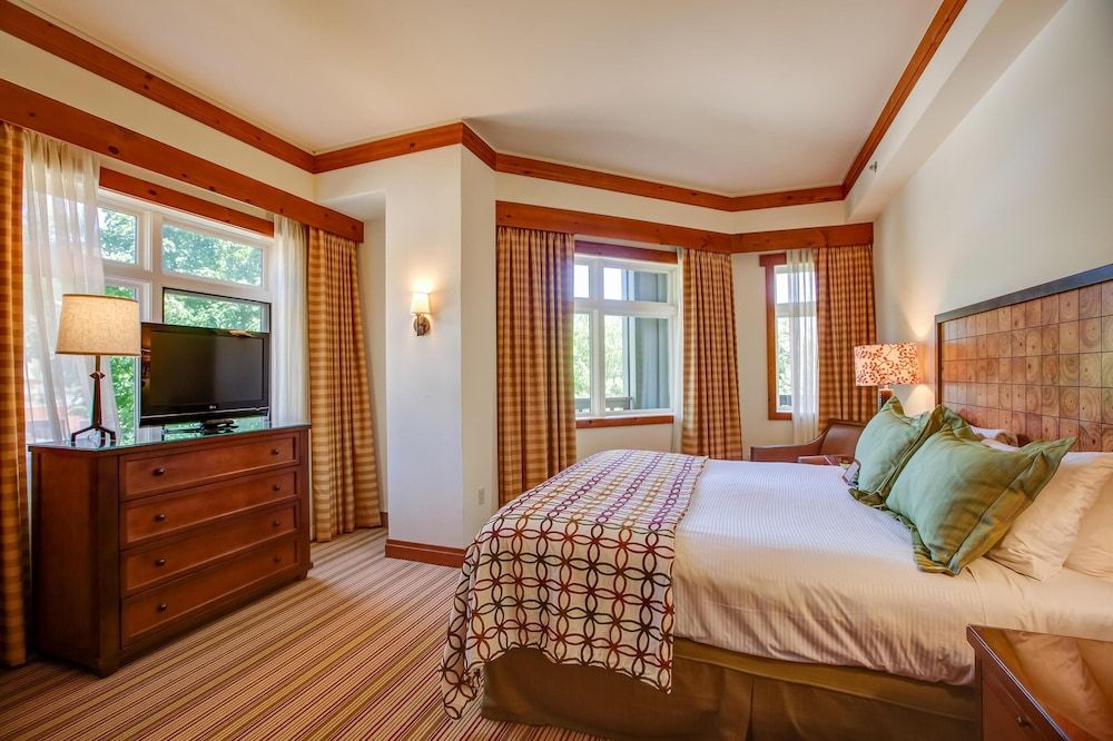 Junior Suite (Ridgeline)