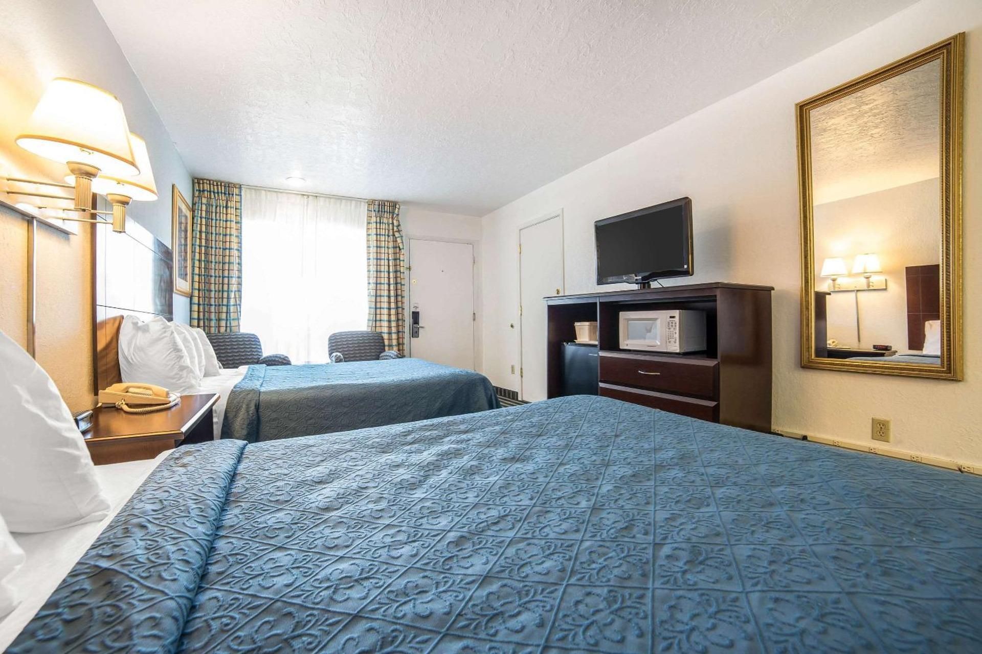 2 Queen Beds, Nonsmoking