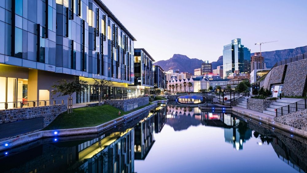 undefined Holiday Inn Express Cape Town City-Centre by IHG 5