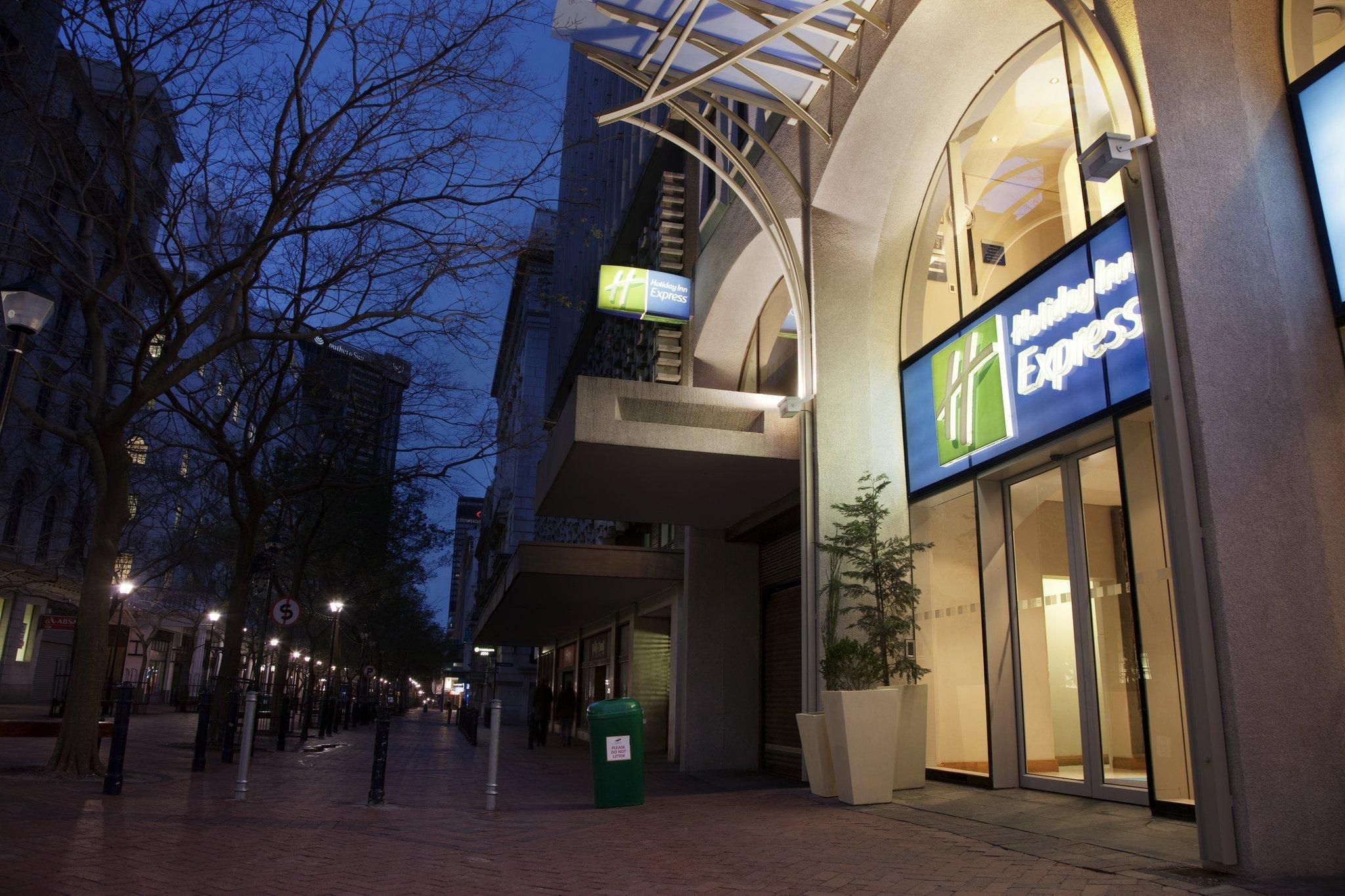 undefined Holiday Inn Express Cape Town City-Centre by IHG 6