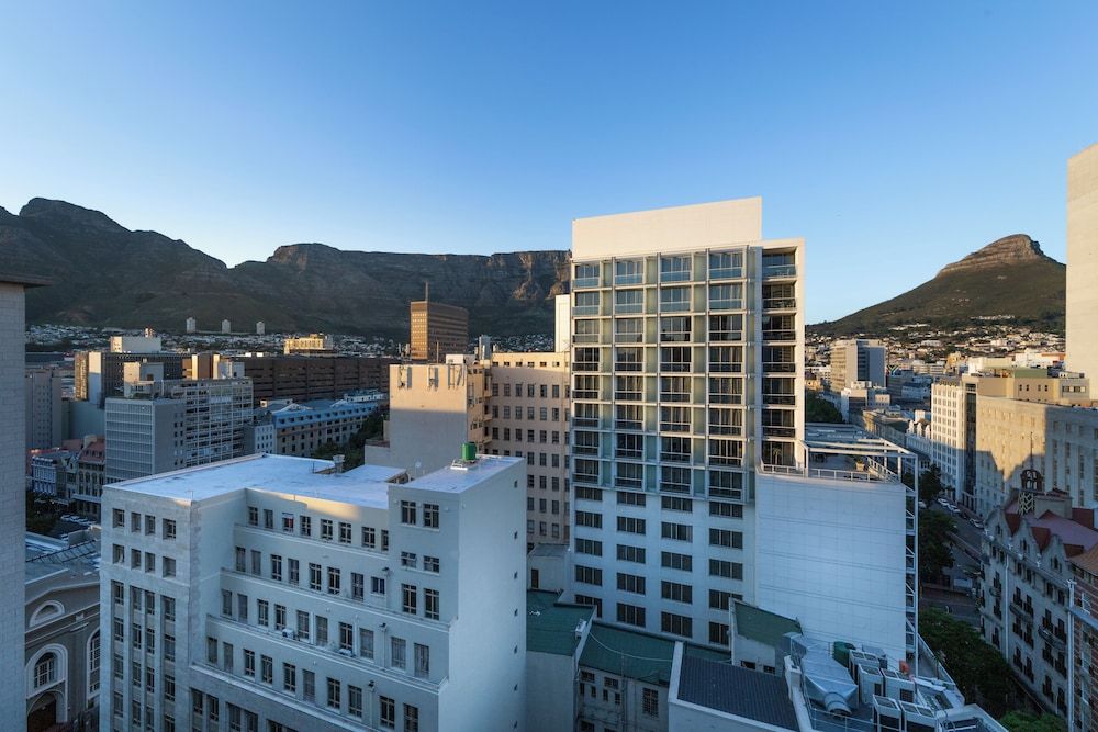 undefined Holiday Inn Express Cape Town City-Centre by IHG 2