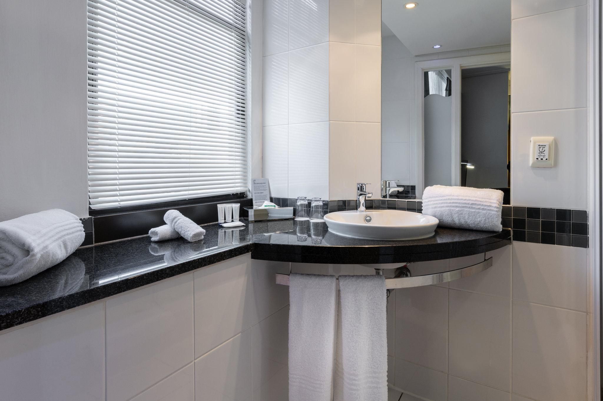 Holiday Inn Express Cape Town City-Centre by IHG Standard 6