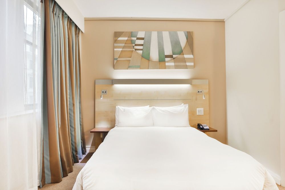 undefined Holiday Inn Express Cape Town City-Centre by IHG 7