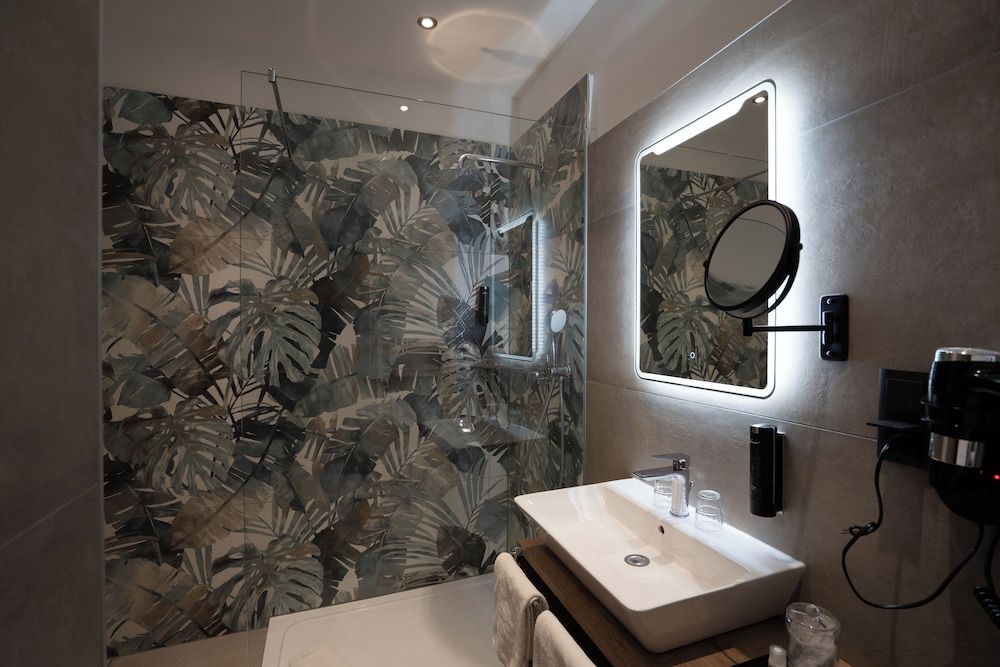 Altstadthotel Kasererbräu Small Budget Double Room 3