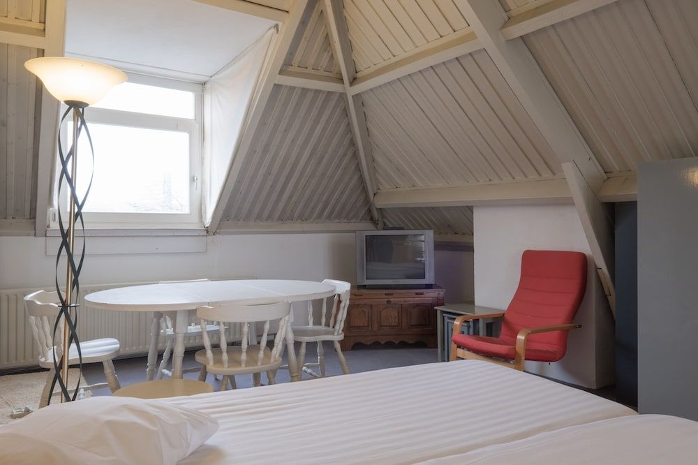 undefined Hotel Van Walsum 7