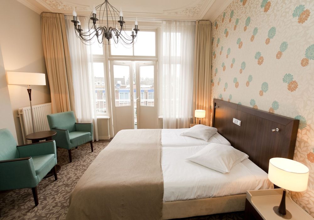 undefined Hotel Van Walsum 4