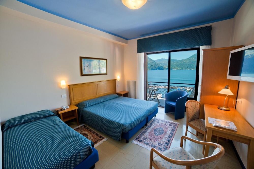 Superior Triple Room, Balcony, Lake View