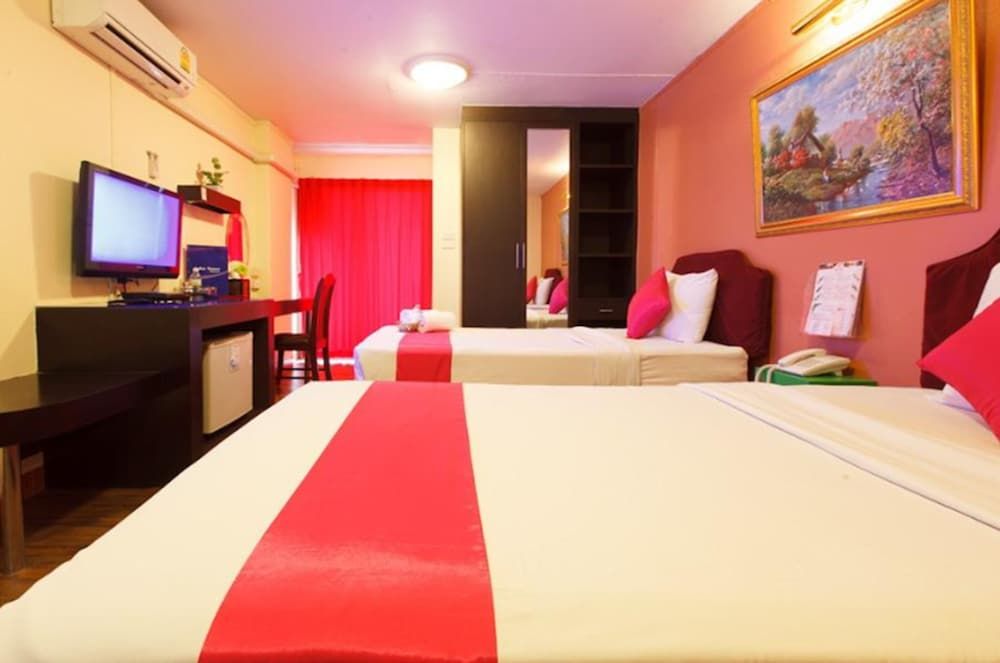 Vabua Asotel Bangkok Deluxe Room 2