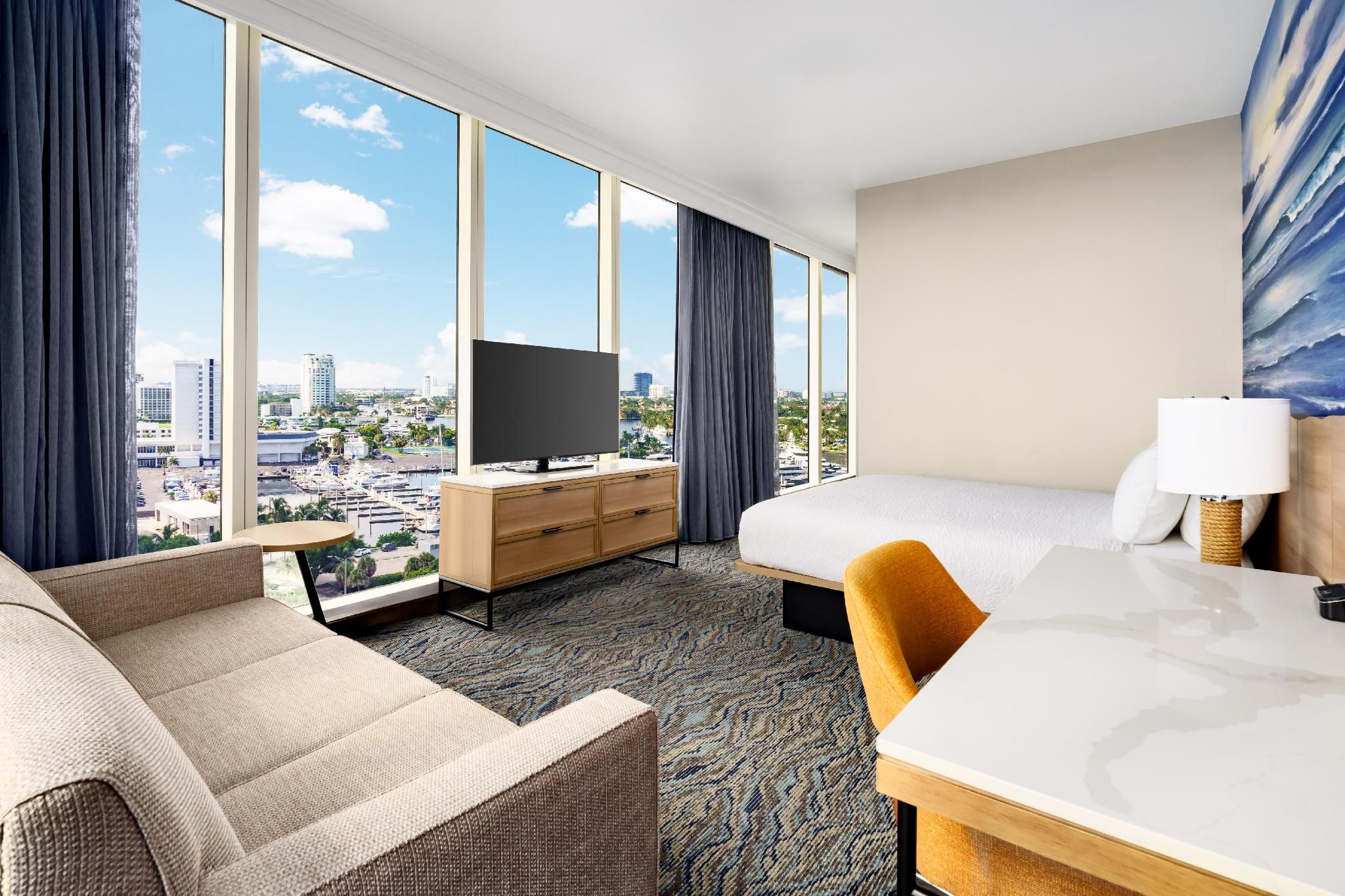 Harbor View, Guest room, 1 King, Low floor
