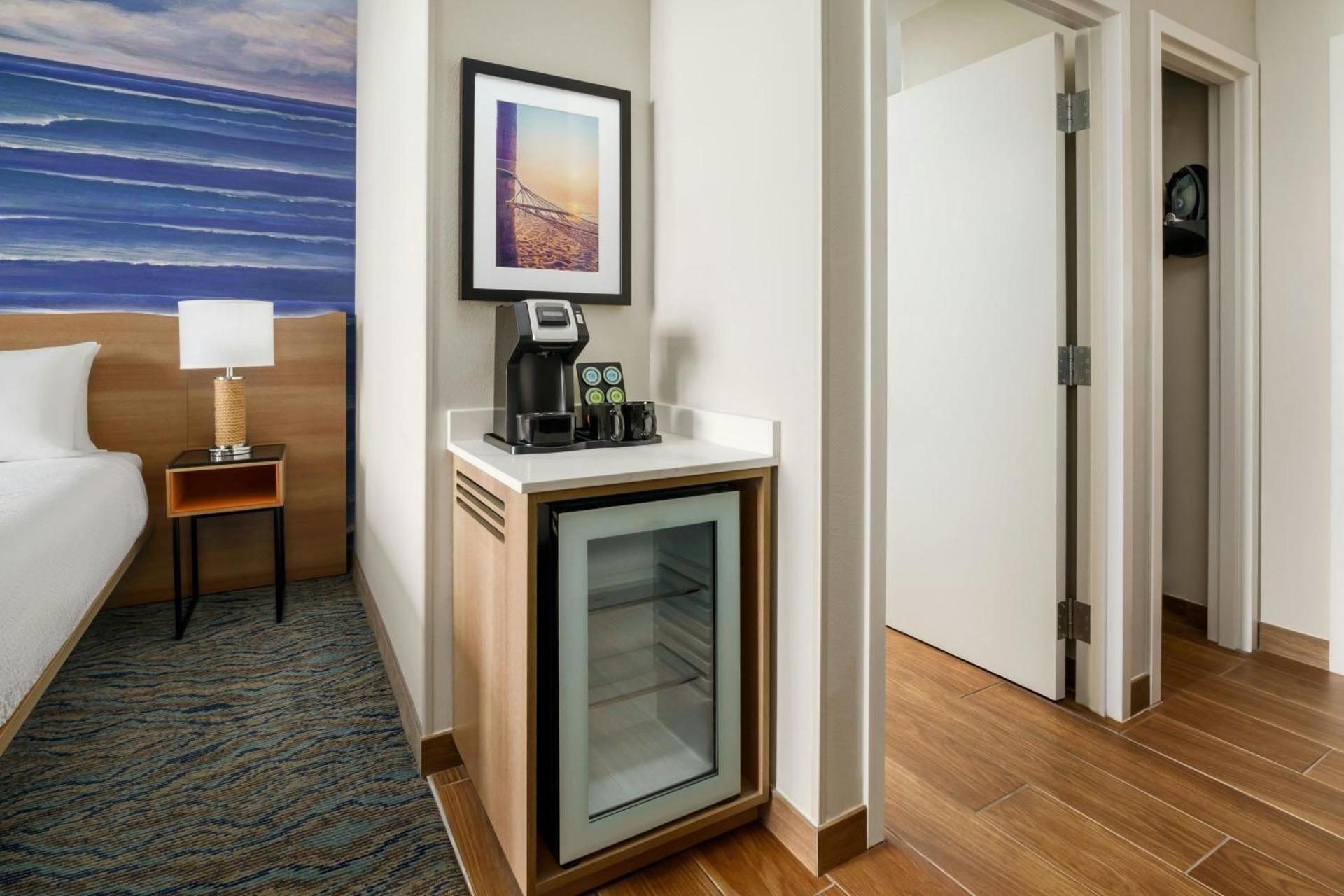 King Room with Intracoastal View and Adapted Tub - Mobility and Hearing Accessible