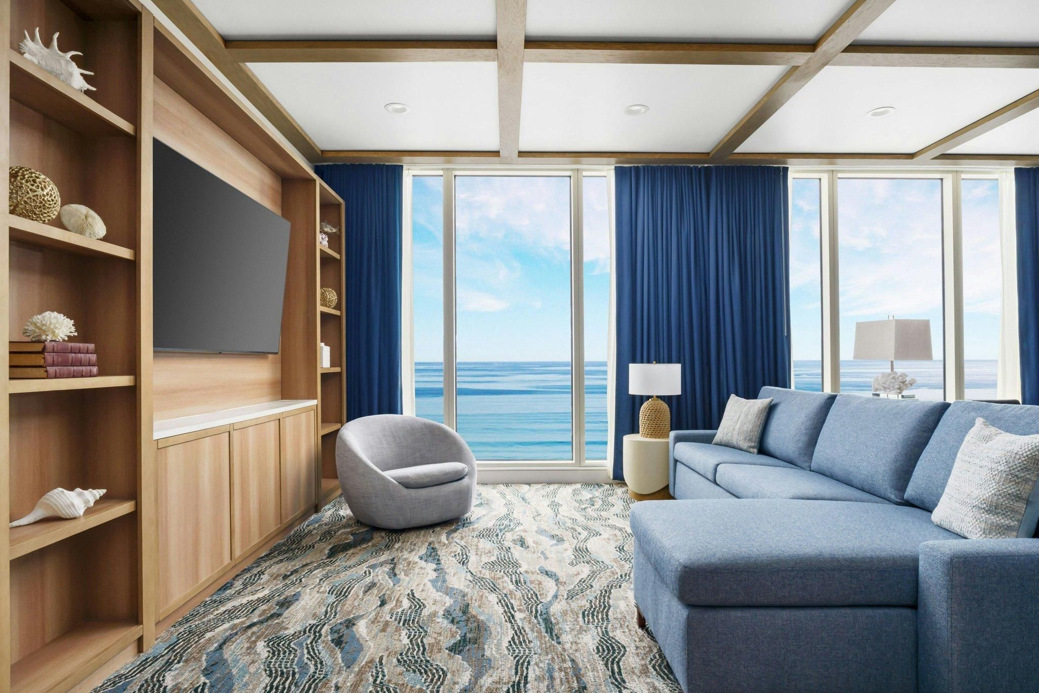 Presidential Suite, 1 Bedroom Suite, 1 King, Sofa bed, Oceanfront, Top floor