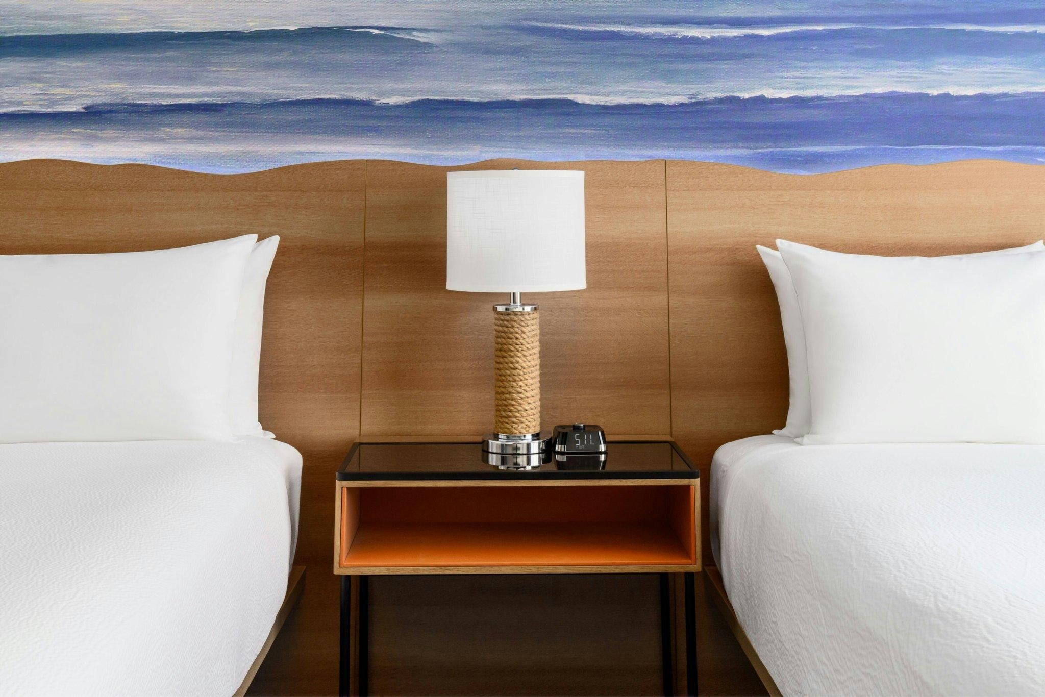 Oceanfront, Guest room, 2 Queen, High floor