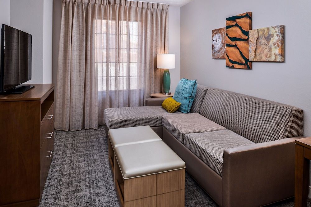 Suite, 1 Bedroom, Kitchen