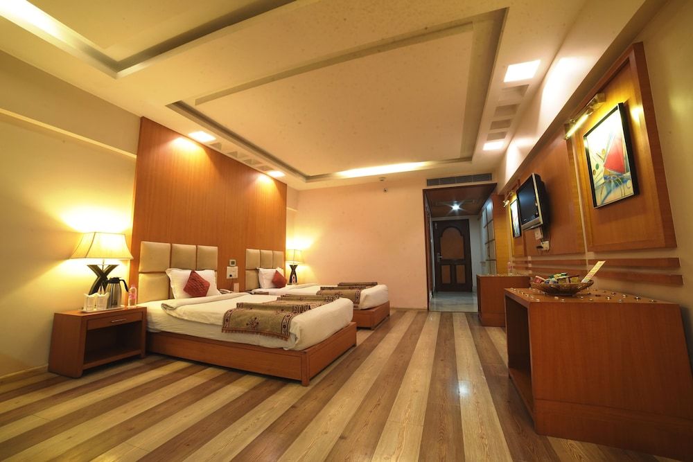 Hotel Babylon Inn Deluxe Room 7