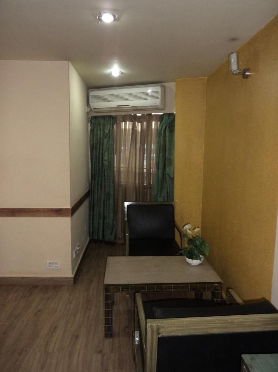 THE MAJESTIC HOTEL Premium charm room 4