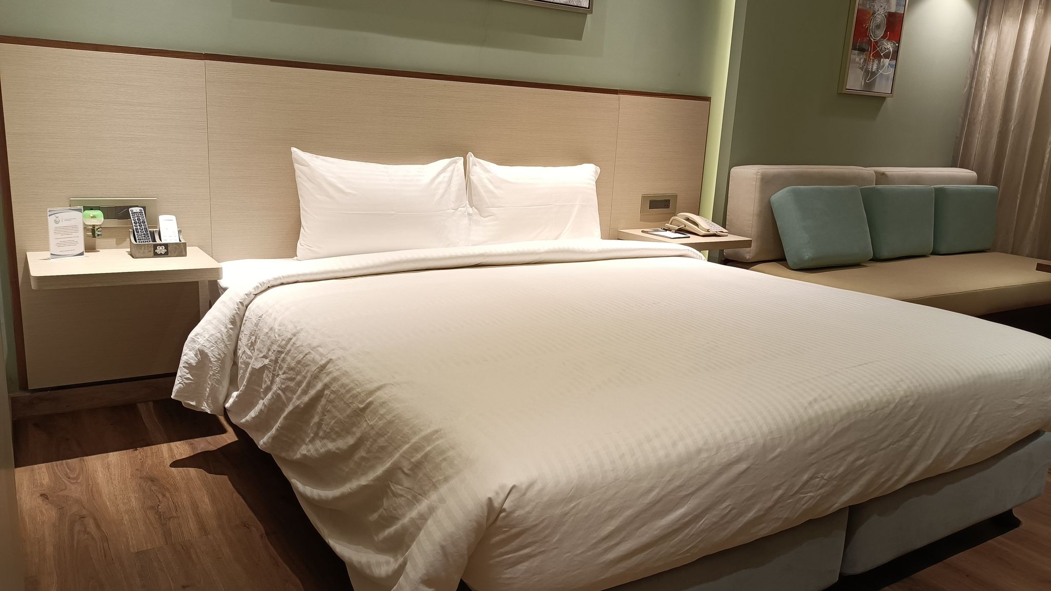 Shakti international Deluxe Room 4