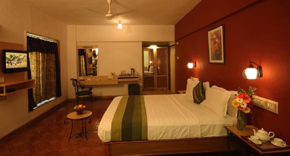 Konkan Crown Resort & Club Classic Junior Suite 10