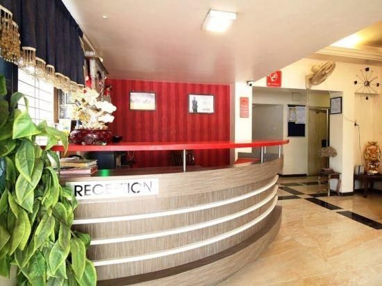 undefined Hotel Ira Executive 2