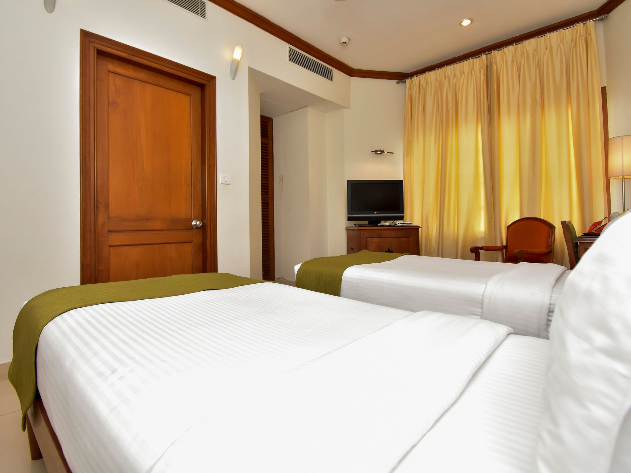 NANI HOTELS & RESORTS Standard Room 7
