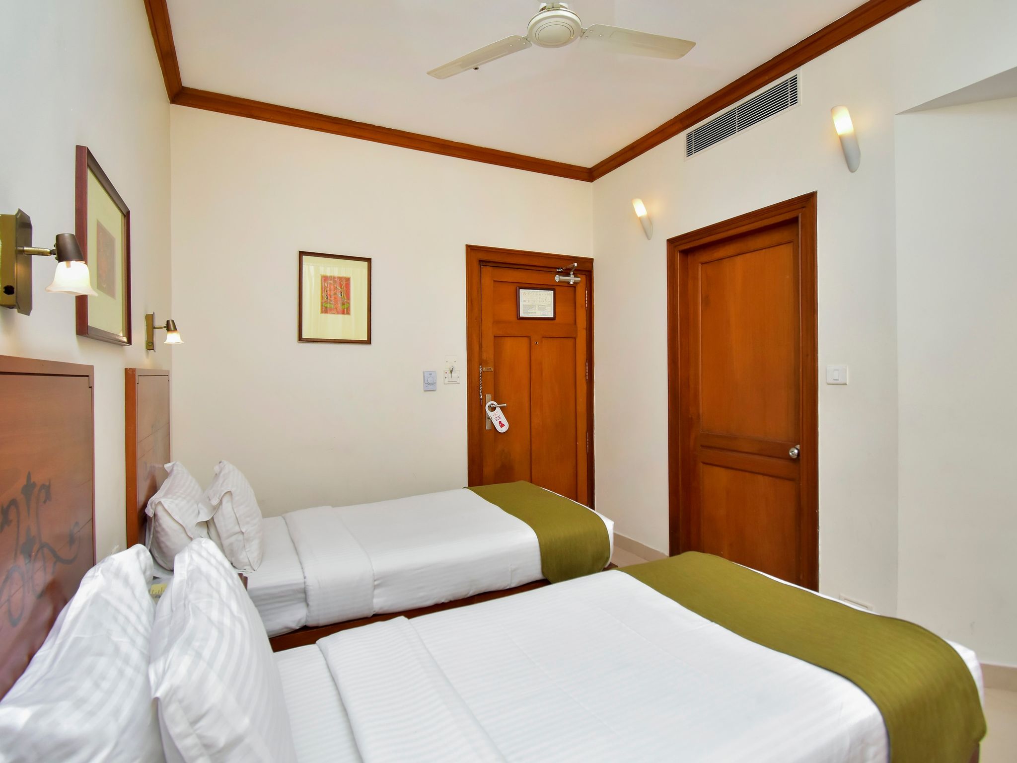 NANI HOTELS & RESORTS Standard Room 2