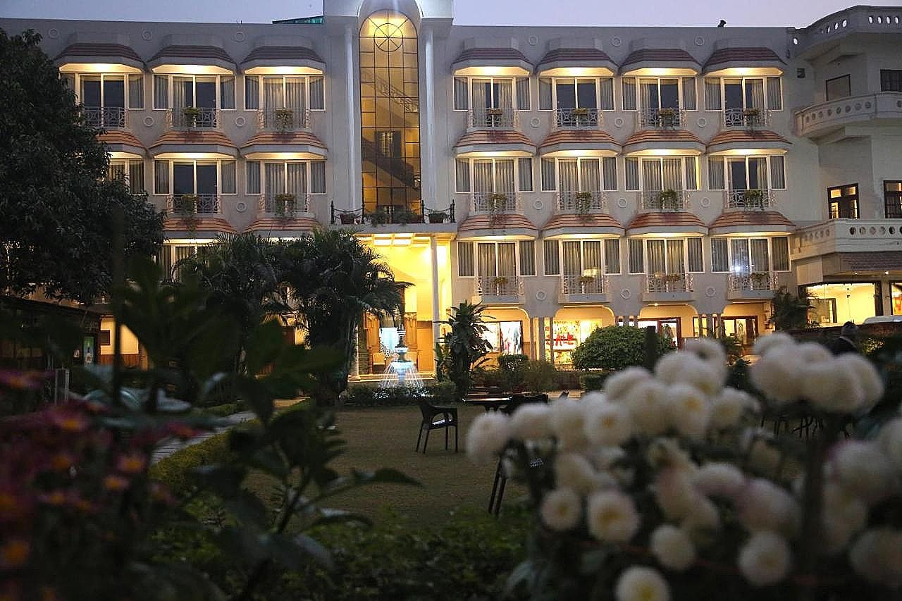 undefined Hotel Surya 9