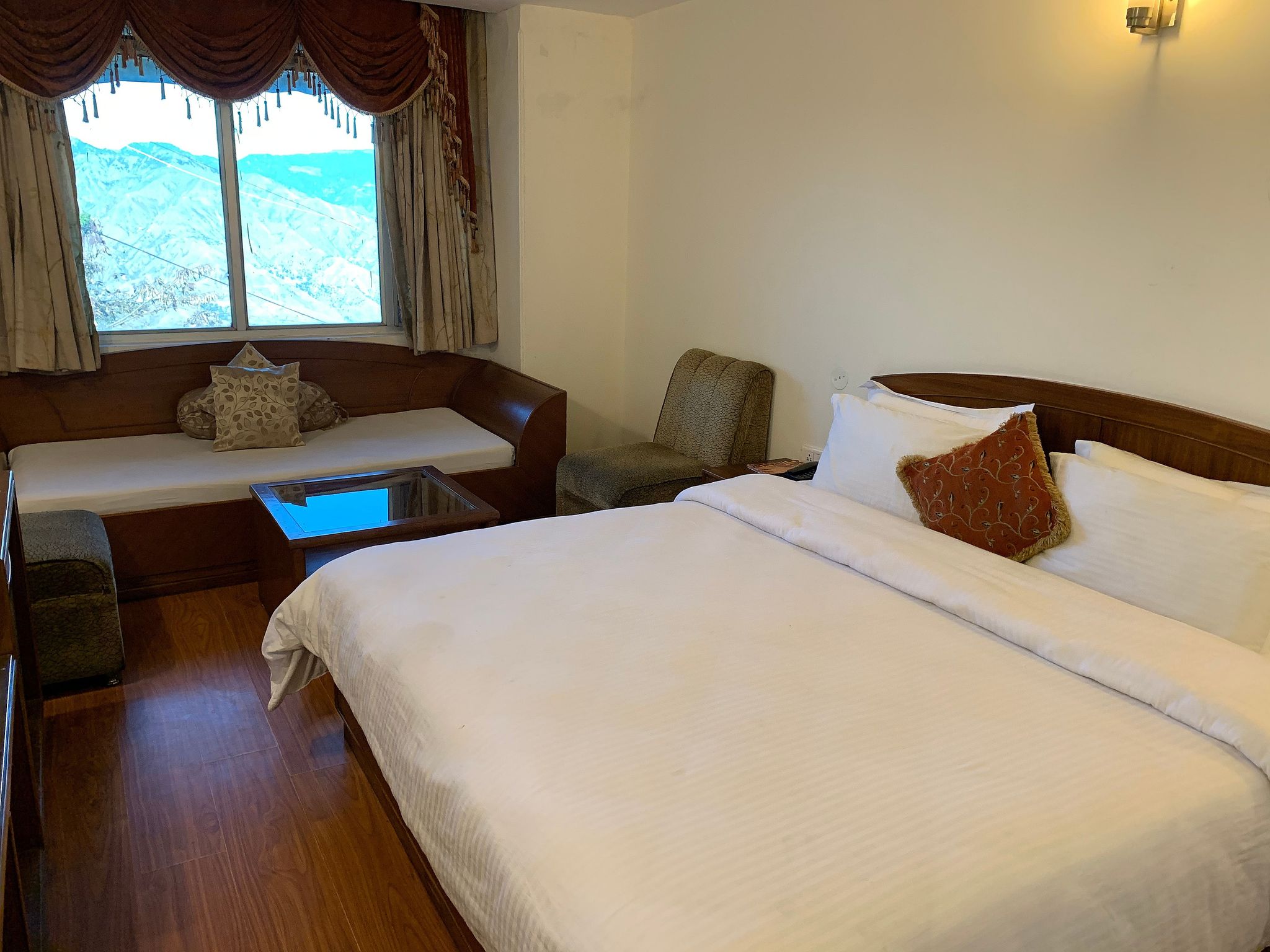 Hotel Silver Rock Super Deluxe Room