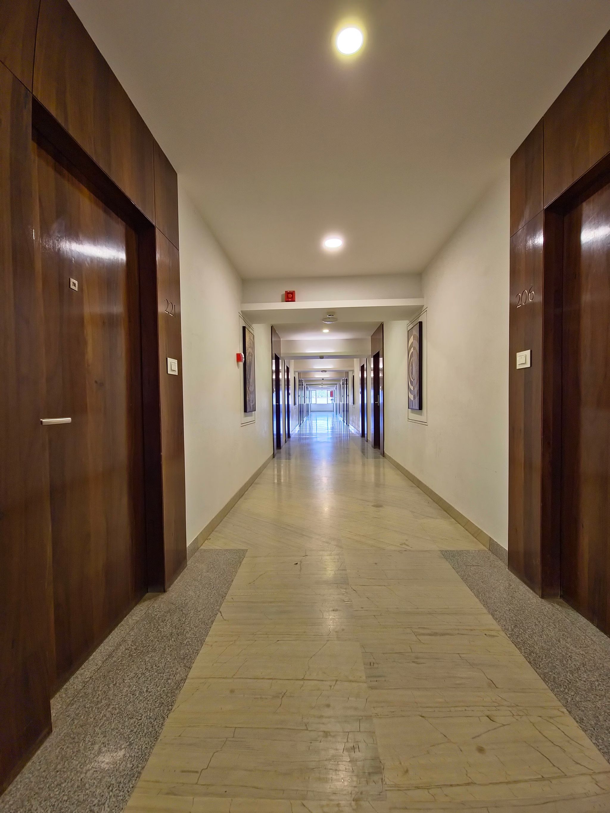 undefined Hotel Ilark 4