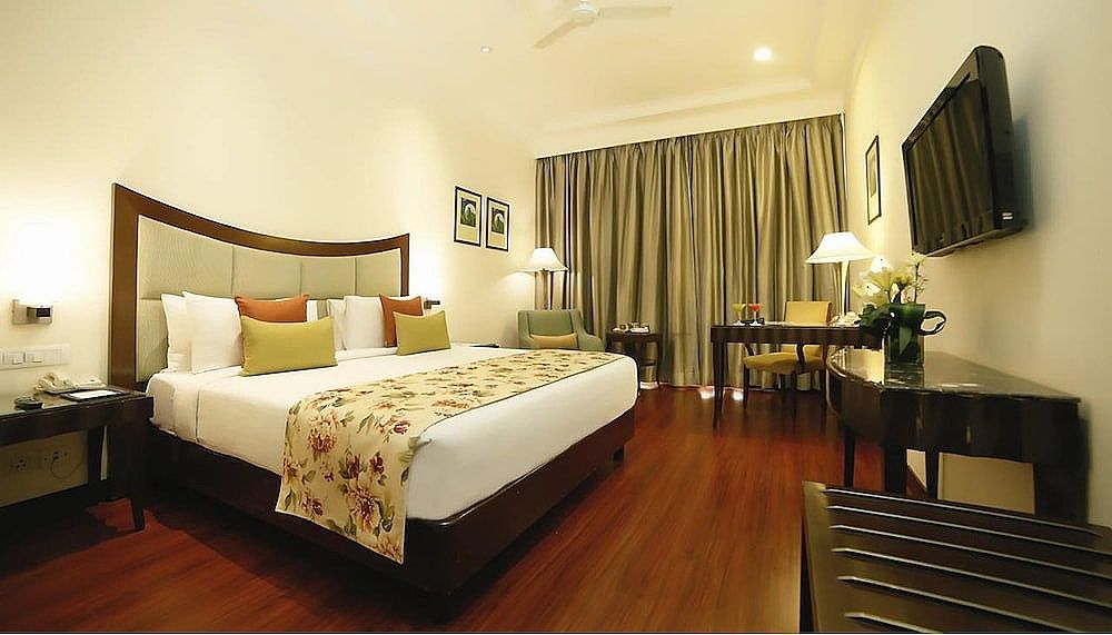 The Muse Sarovar Portico Nehru Place - A Sarovar Hotel Superior Room, 2 Twin Beds 7