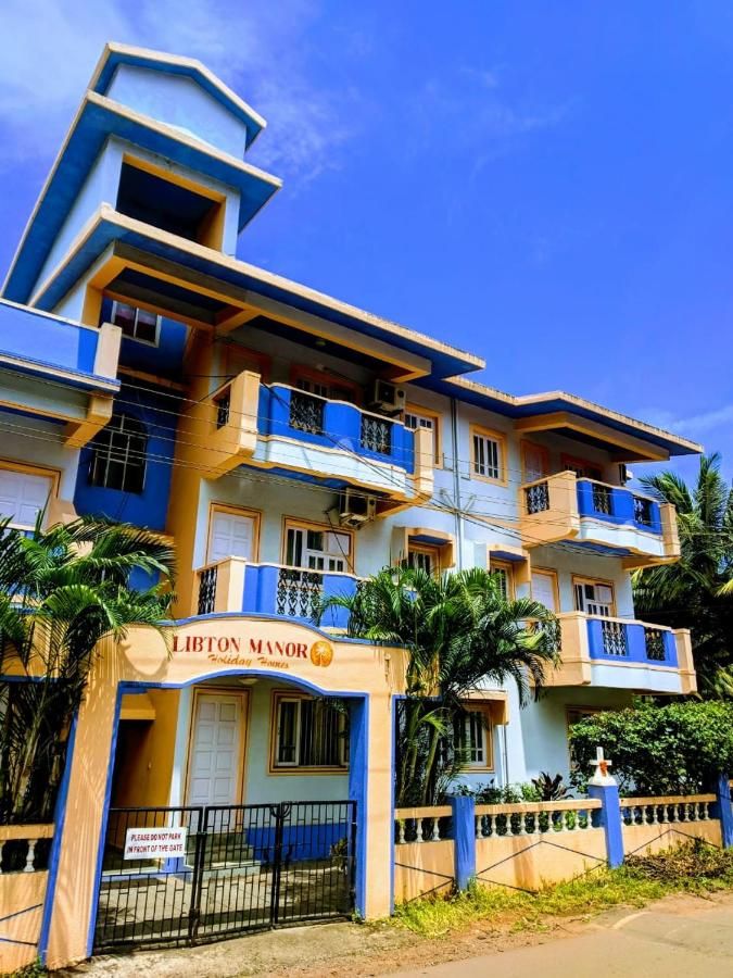 undefined Libton Manor