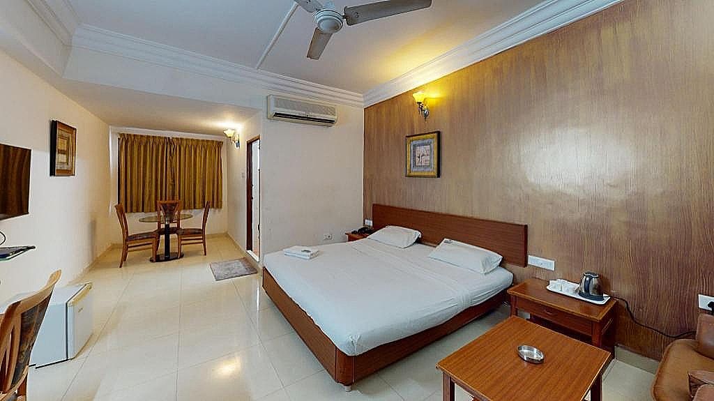 Kings Hotel Egmore Superior Double 4