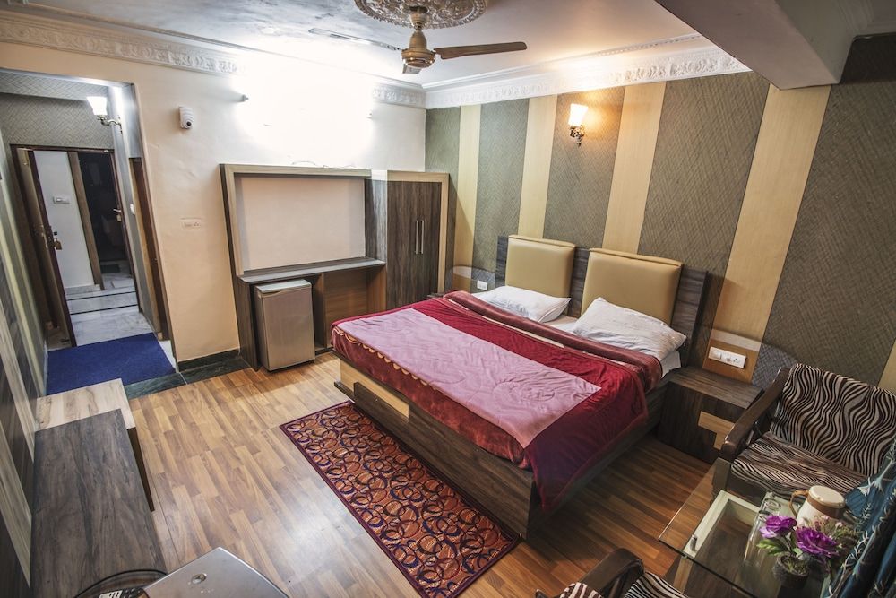 undefined WOWSTAYZ Hotel Sahiwa 8