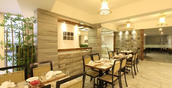 Food & Dining