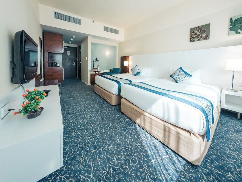 Kingsgate Hotel Abu Dhabi Superior Twin Room, Multiple Beds 2