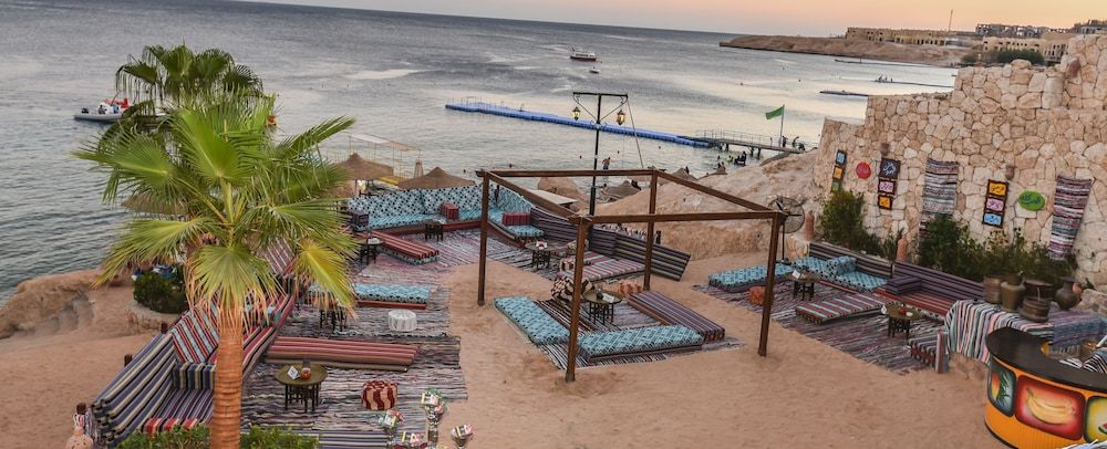 Beach Bar