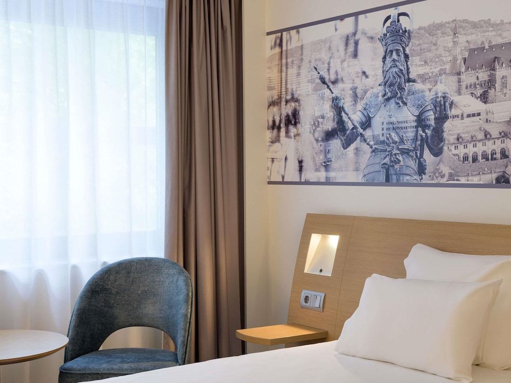 Novotel Aachen City Standard Twin Room, 2 Twin Beds 4