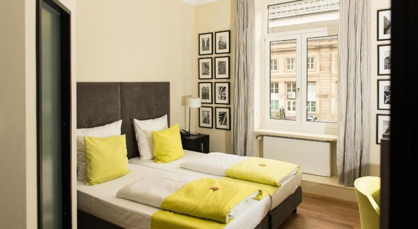 undefined Hamburger Hof Hotel 7