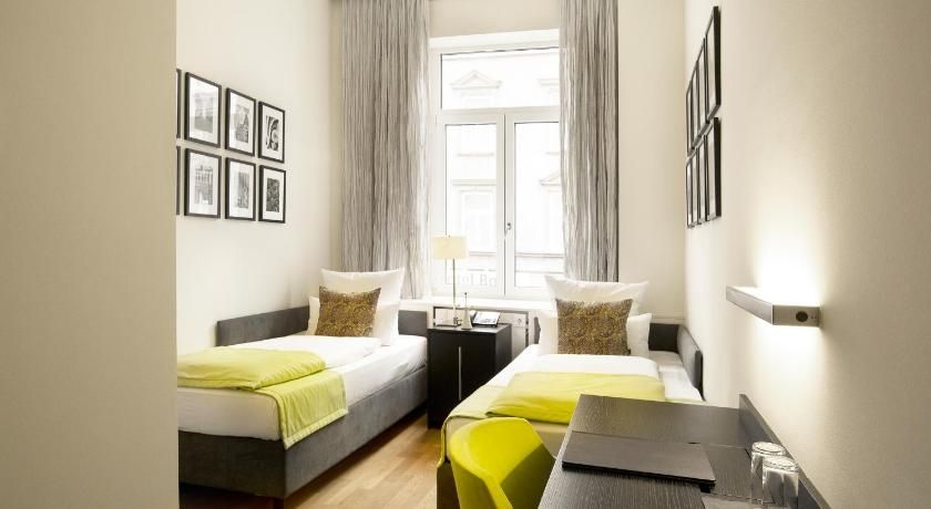 undefined Hamburger Hof Hotel 6