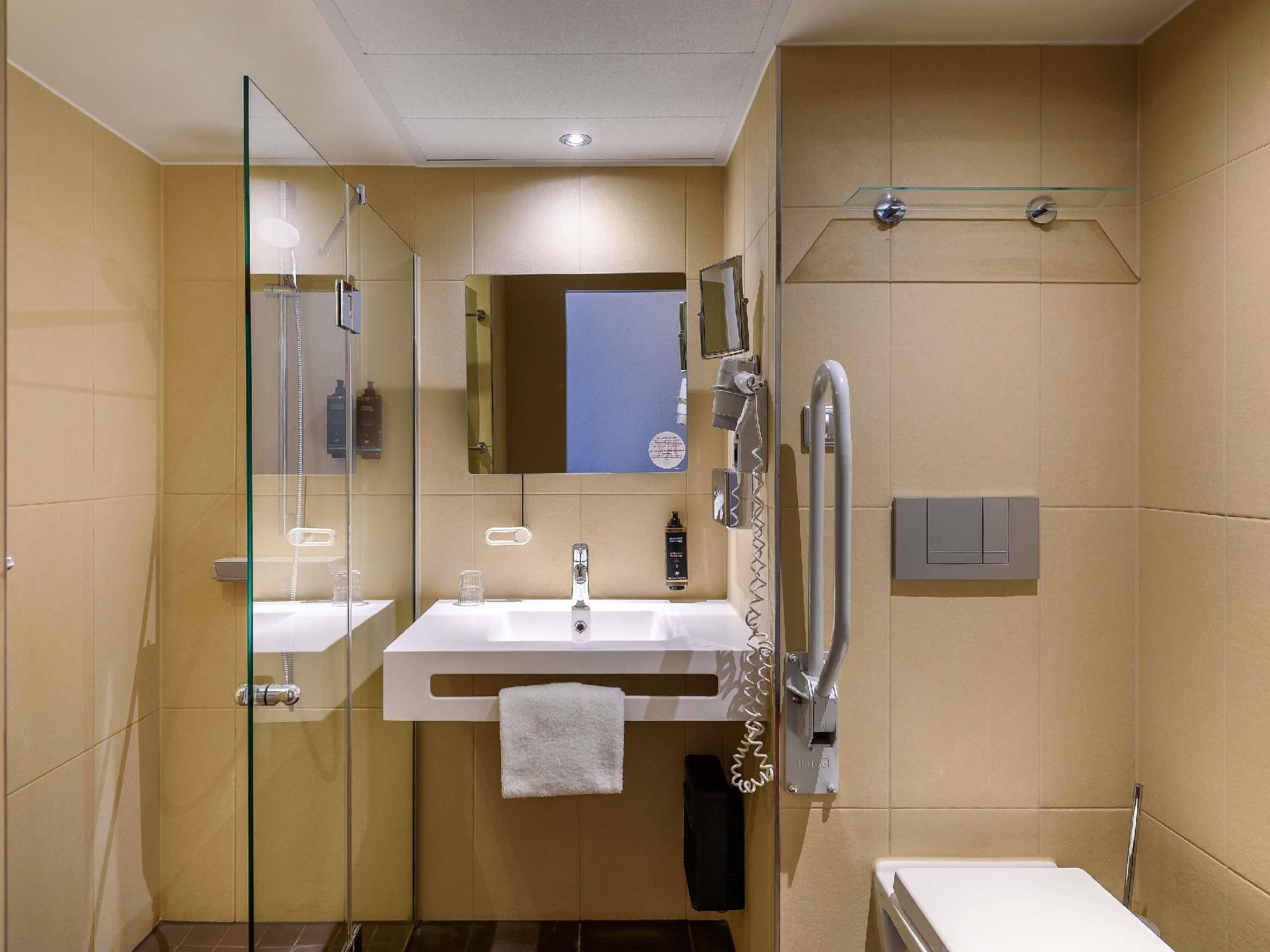 Standard Room Single Bed