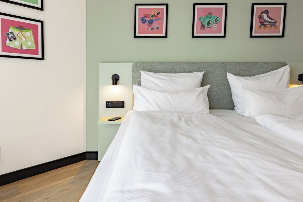 Garner Hotel Oberhausen by IHG Family Room, Multiple Beds (Family Room) 6