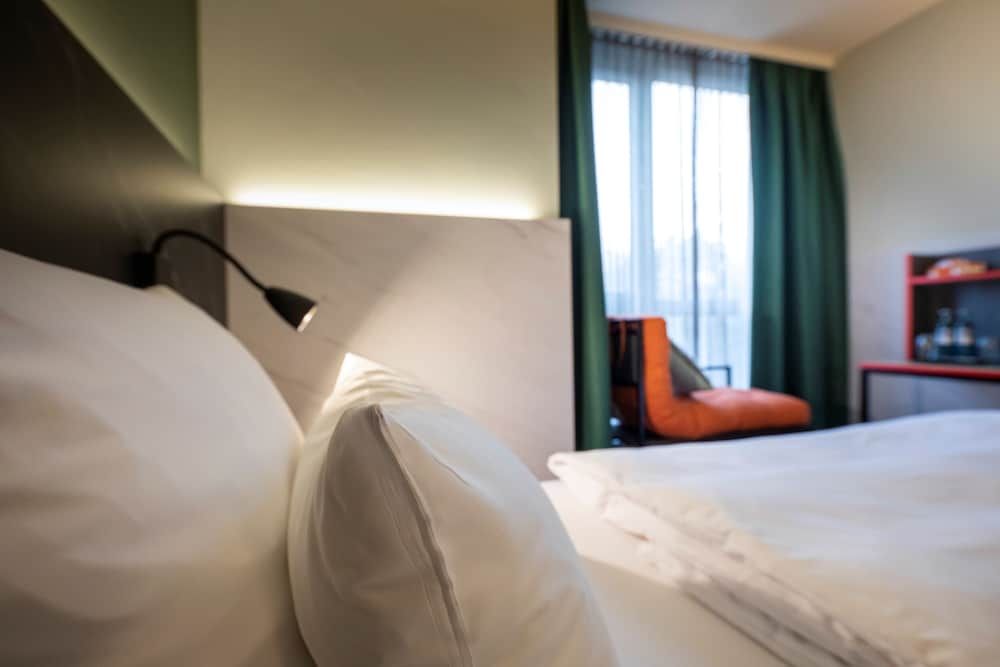 ACHAT Hotel Stuttgart Airport Messe Superior Double or Twin Room 11