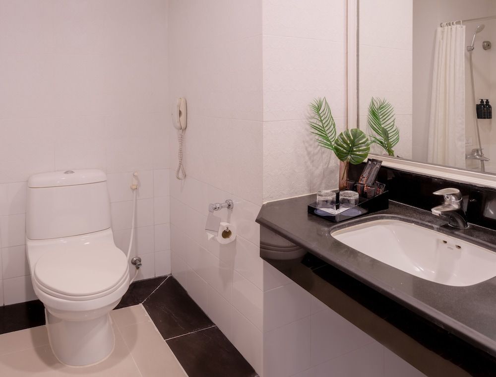 FuramaXclusive Sukhumvit Deluxe Room (Breakfast) 5
