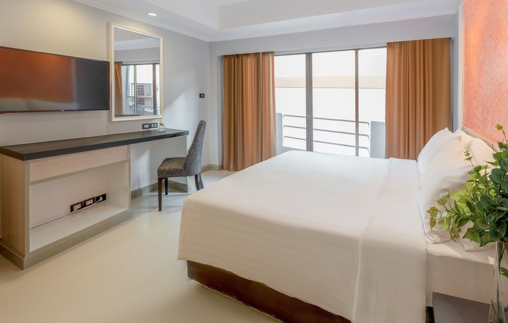 FuramaXclusive Sukhumvit Deluxe Room (Breakfast)