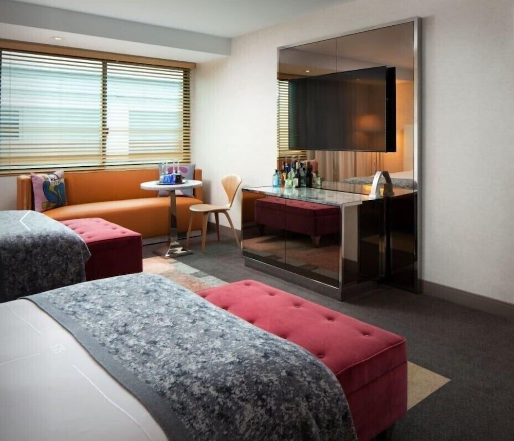 SLS Hotel, a Luxury Collection Hotel, Beverly Hills Superior Room, 2 Double Beds 2