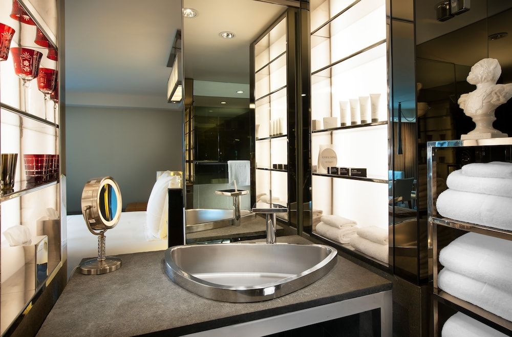 SLS Hotel, a Luxury Collection Hotel, Beverly Hills Superior Room, 2 Double Beds 3
