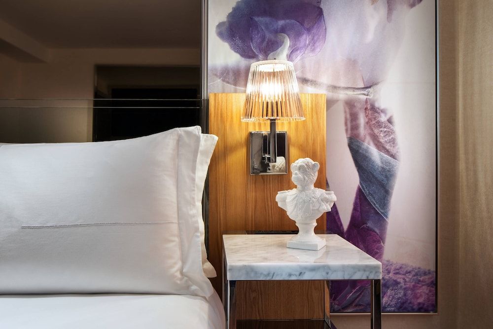 SLS Hotel, a Luxury Collection Hotel, Beverly Hills Superior Room, 2 Double Beds 6